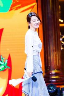 娱乐大爆料闫妮是谁,娱乐大爆料中的喜剧女王